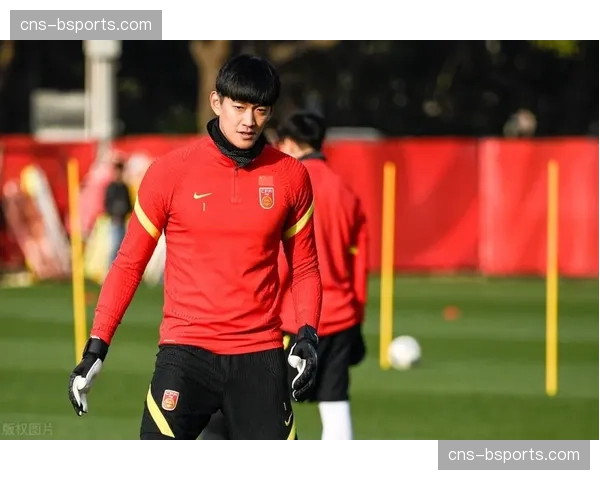 【2026年4月中超联赛·人物·动态上海海港确认：蒋光太内收肌拉伤，预计将缺阵三至四周